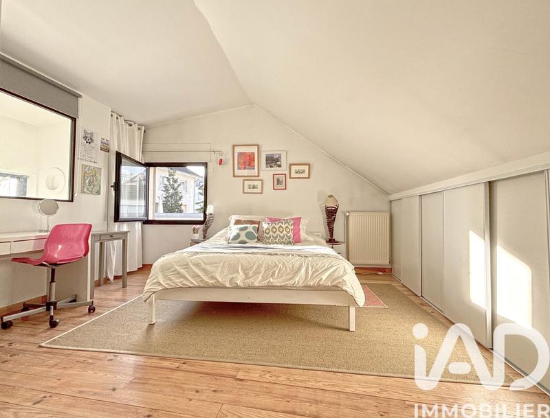 Maison - 168 m² - 6 pièces