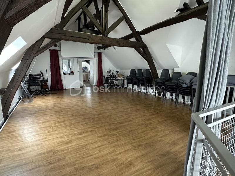 Immeuble - 187 m² - 7 pièces