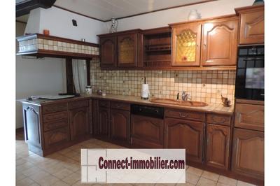 Maison - 180 m² - 6 pièces