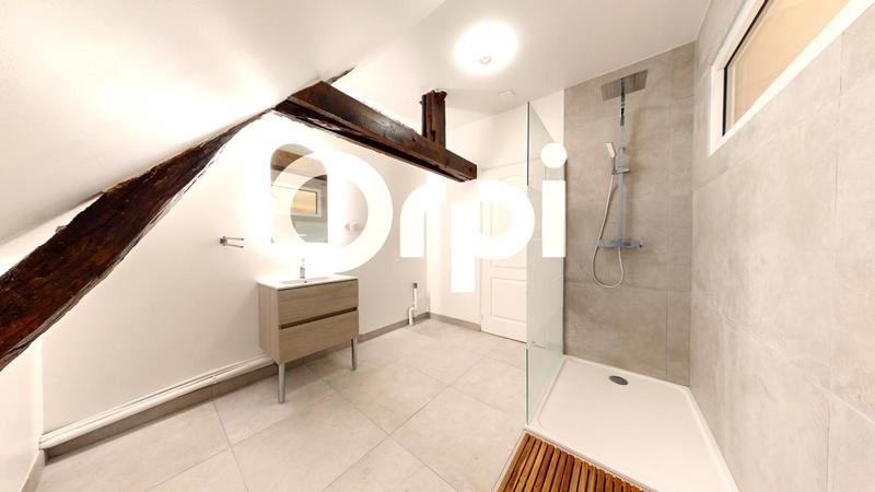 Maison - 300 m² - 9 pièces