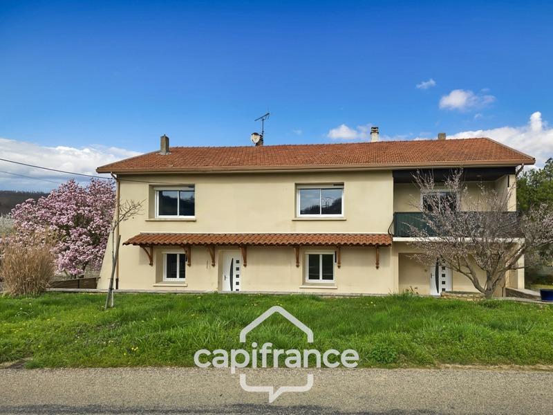 Maison - 222 m² - 6 pièces