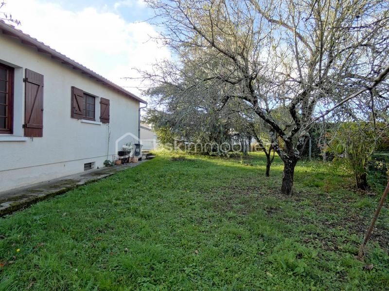 Maison - 90 m² - 3 pièces