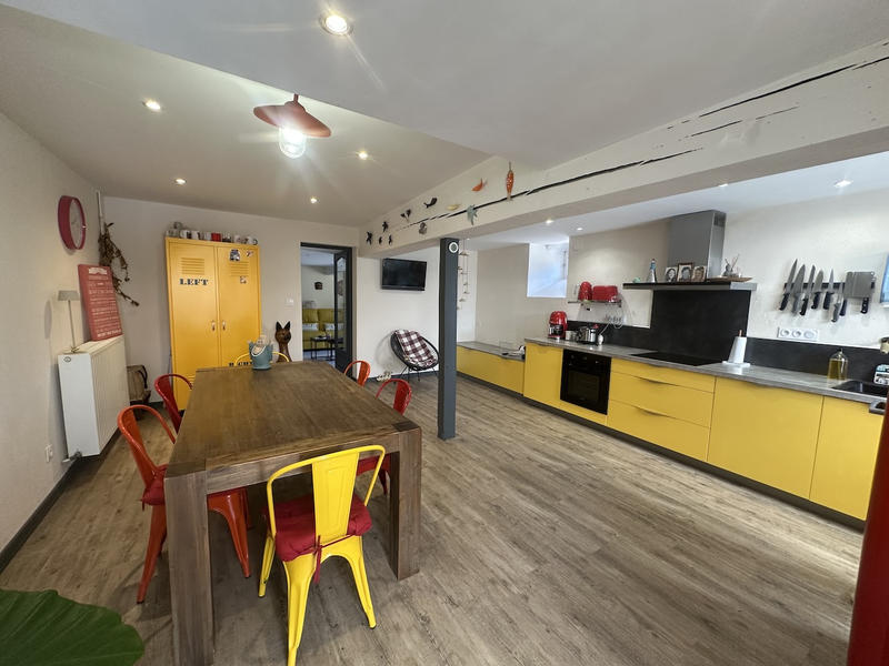 Maison - 107 m² - 5 pièces