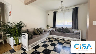 Maison - 90 m² - 6 pièces