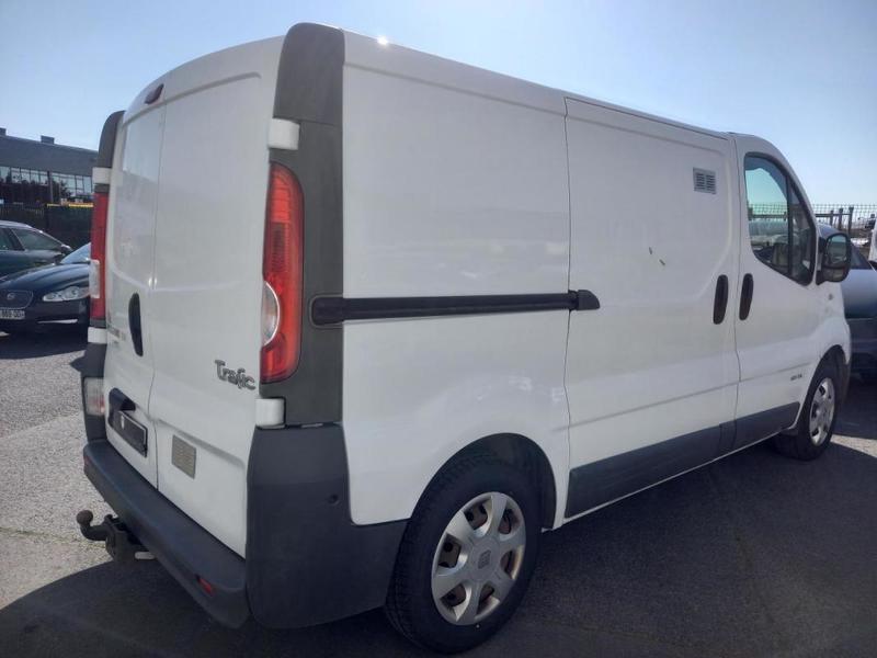 Renault Trafic L1h1 2.0 dCi 115 Ch Fourgon Confort