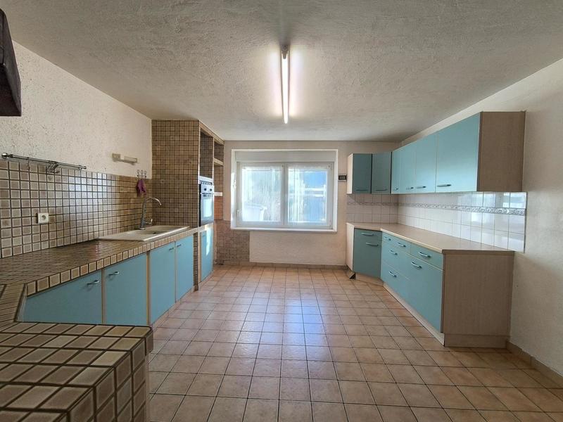 Maison - 150 m² - 7 pièces