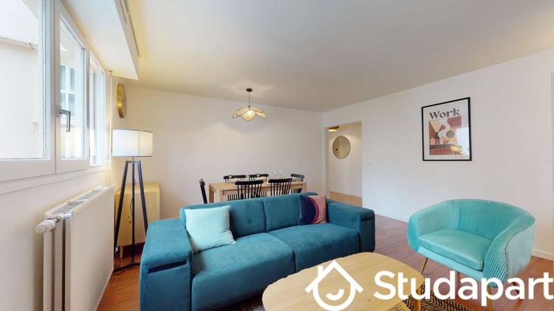 Chambre - 11 m² - 1 pièce