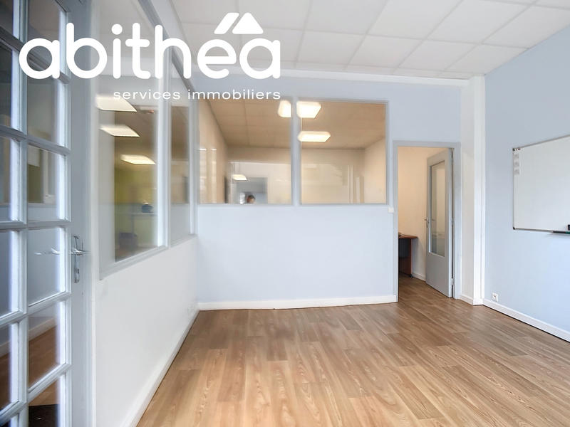 Local commercial - 175 m²