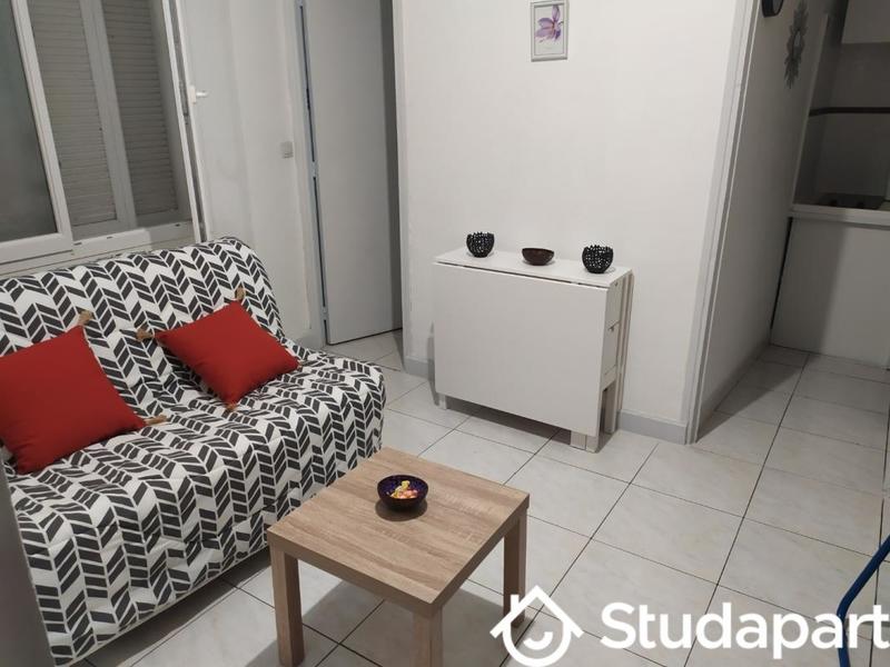 Appartement - 15 m² - 2 pièces