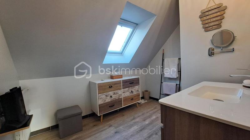Maison - 92 m² - 4 pièces