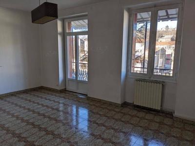 Appartement - 93 m² - 4 pièces