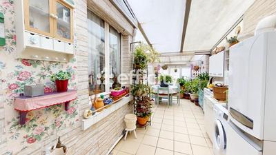 Maison - 190 m² - 8 pièces