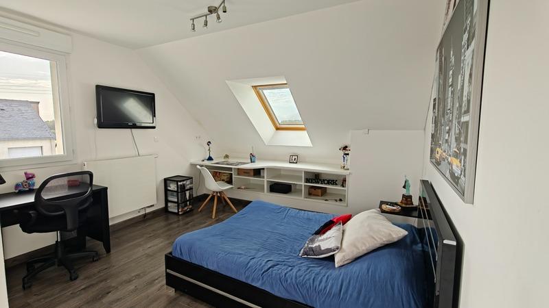 Maison - 157 m² - 7 pièces