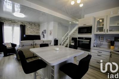 Appartement - 93 m² - 5 pièces