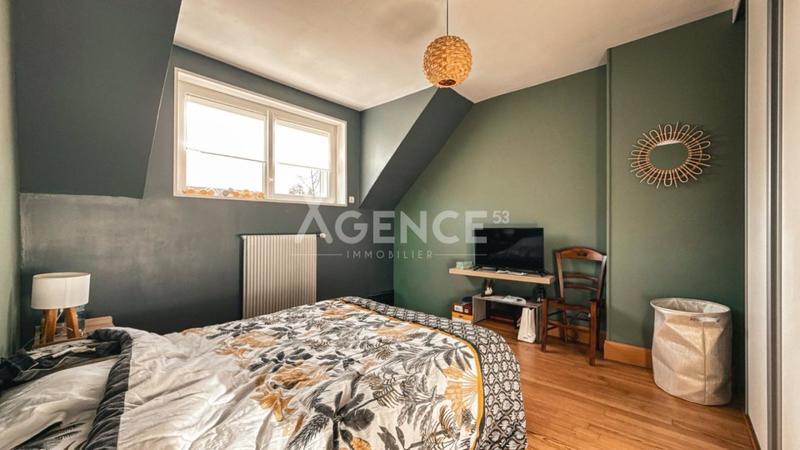 Maison de ville - 92 m² - 4 pièces