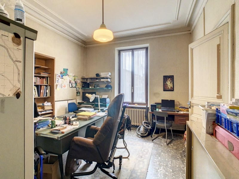 Propriété - 349 m² - 12 pièces
