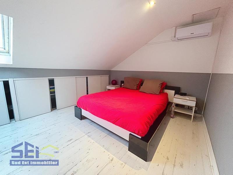 Pavillon - 75 m² - 5 pièces