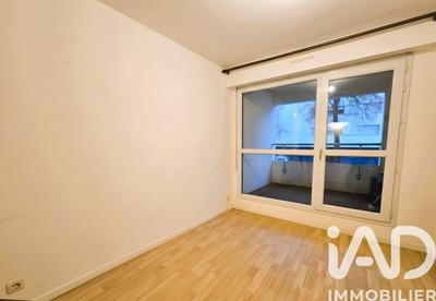 Studio - 15 m² - 1 pièce
