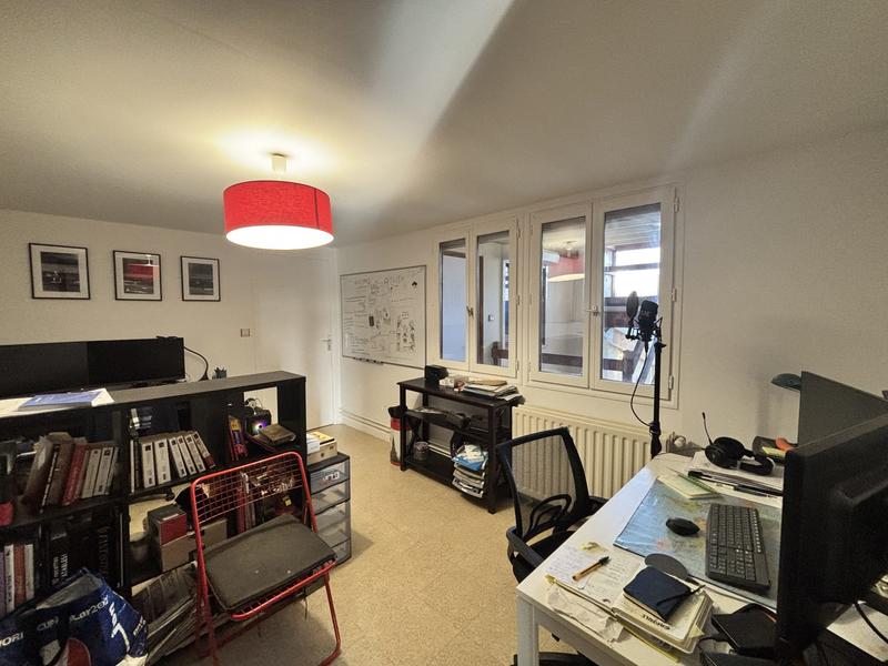 Appartement - 90 m² - 4 pièces