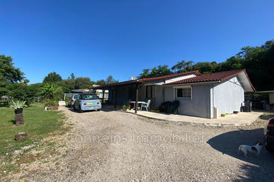 Maison - 102 m² - 4 pièces