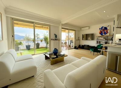 Appartement - 94 m² - 3 pièces