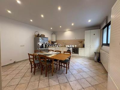 Maison - 155 m² - 4 pièces