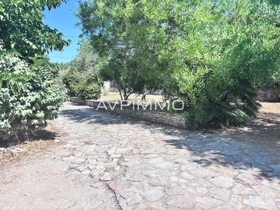 Villa - 328 m² - 7 pièces