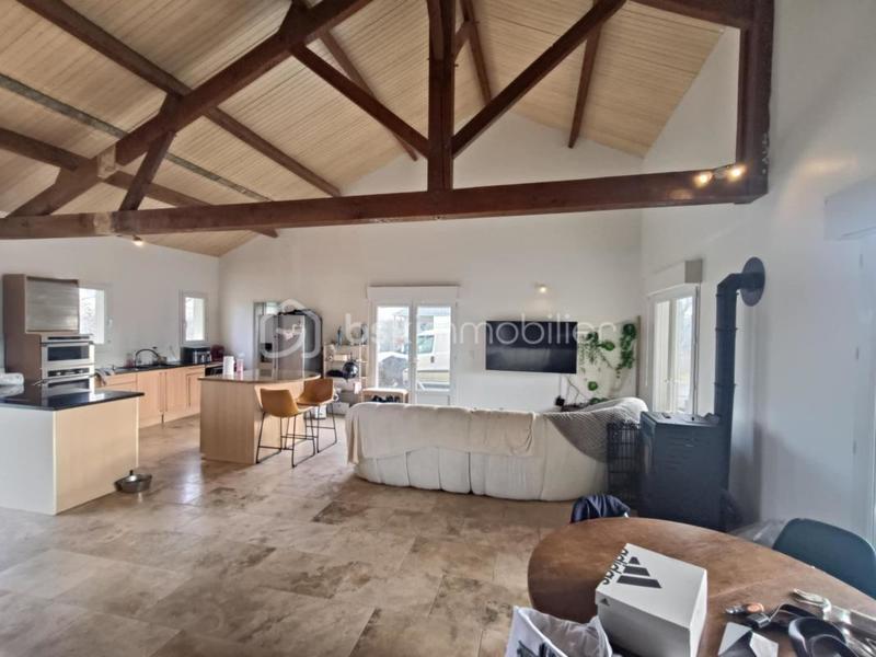 Maison - 144 m² - 5 pièces