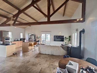 Maison - 144 m² - 5 pièces