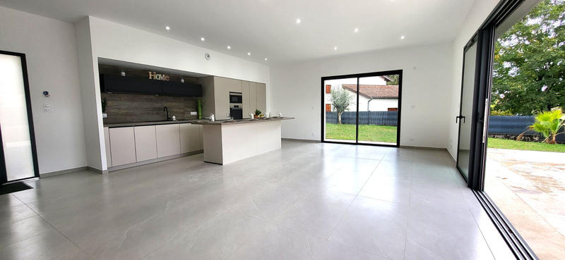 Villa - 120 m² - 5 pièces