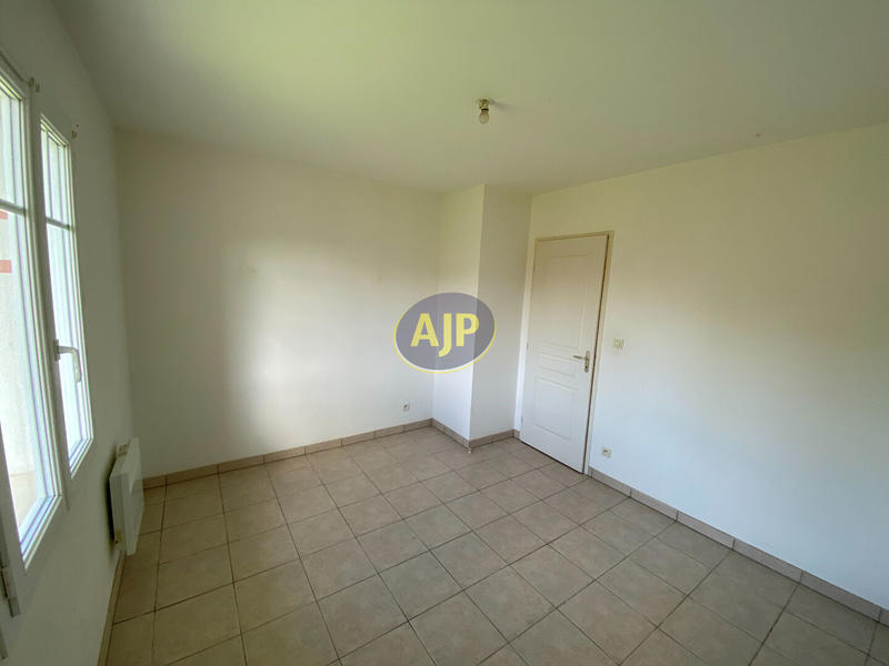 Maison - 65 m² - 3 pièces