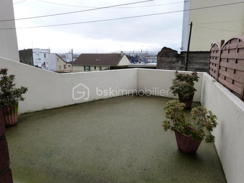 Maison - 101 m² - 5 pièces