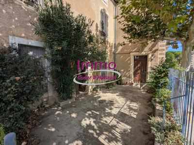 Maison de village - 230 m² - 6 pièces