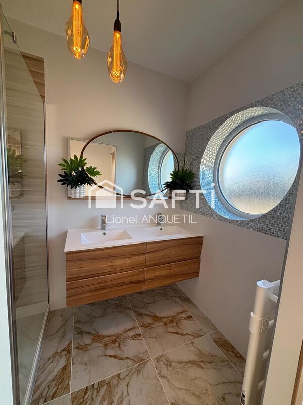 Maison - 125 m² - 4 pièces