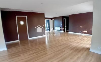 Maison - 182 m² - 6 pièces