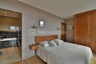 Appartement - 132 m² - 4 pièces