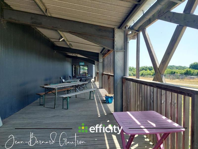 Bureau - 3 800 m² - 3 pièces