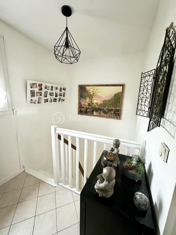 Maison - 107 m² - 5 pièces