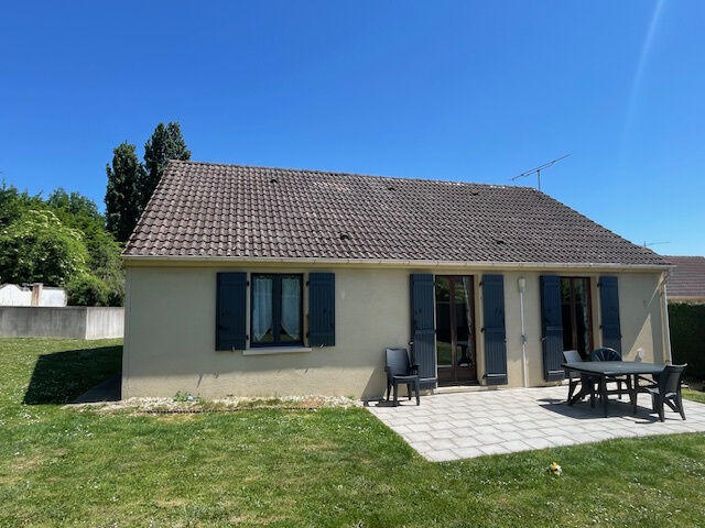 Maison - 90 m² - 6 pièces