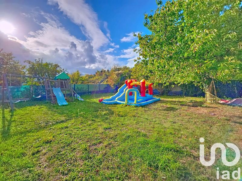 Maison - 96 m² - 5 pièces