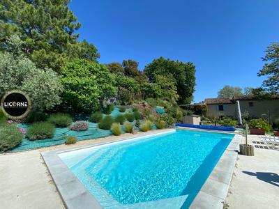 Villa - 195 m² - 7 pièces