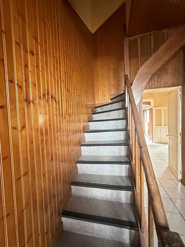 Maison - 111 m² - 6 pièces