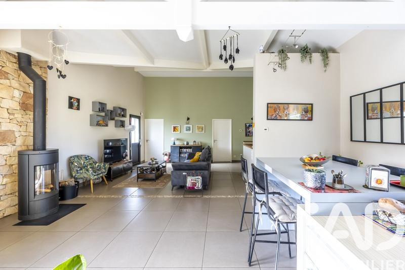 Maison - 120 m² - 5 pièces