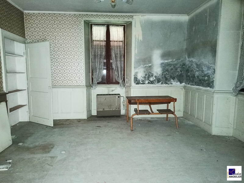 Maison ancienne - 204 m² - 7 pièces