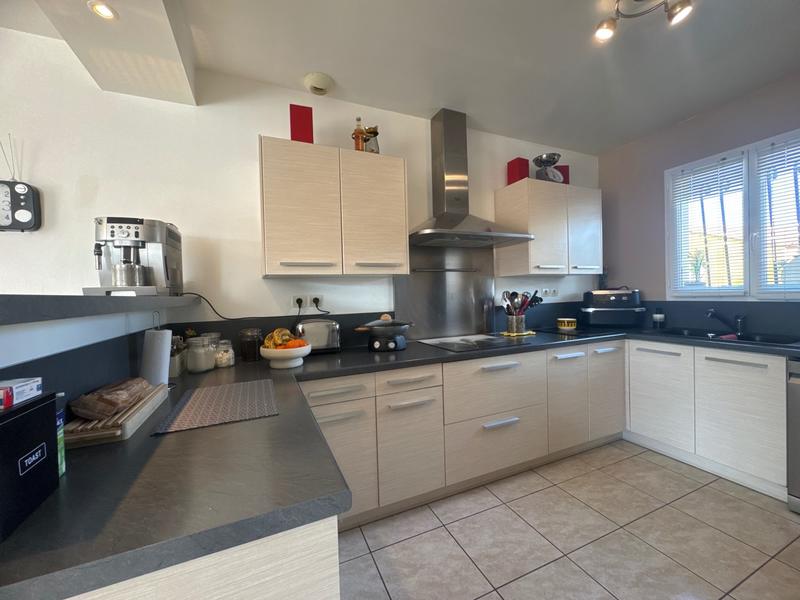 Maison - 139 m² - 6 pièces