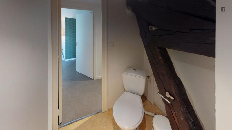 Chambre - 13 m² - 4 pièces