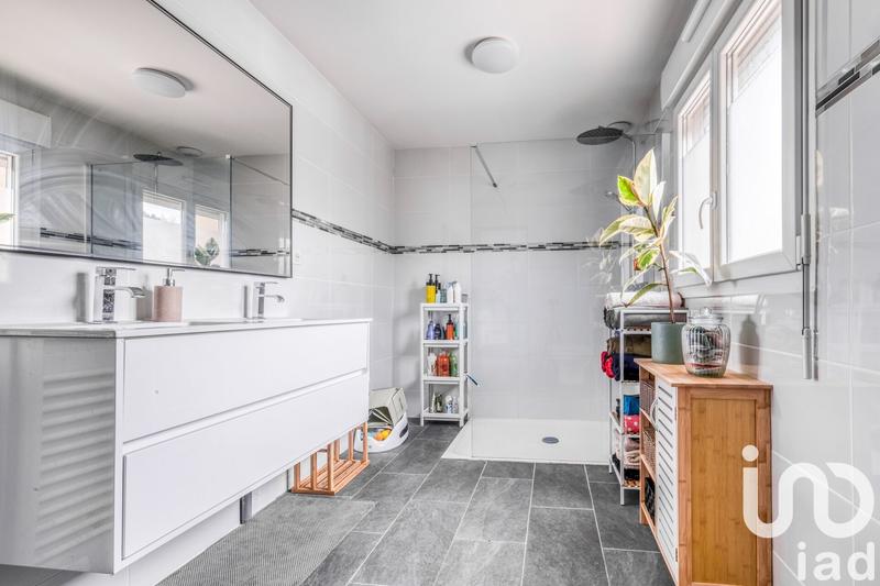 Maison - 114 m² - 4 pièces