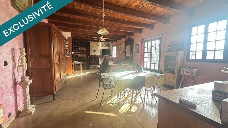 Maison - 202 m² - 5 pièces