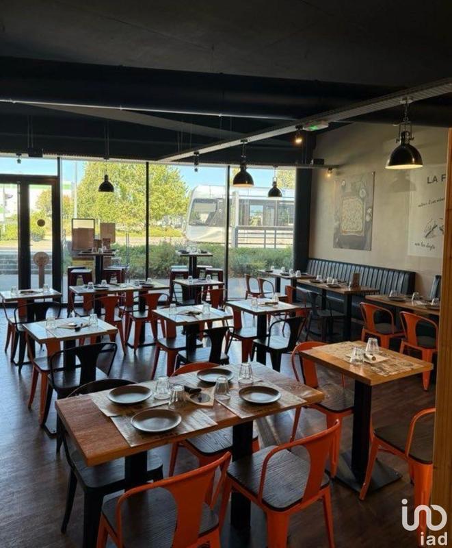 Local commercial - 110 m²