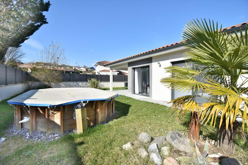 Maison - 110 m² - 4 pièces